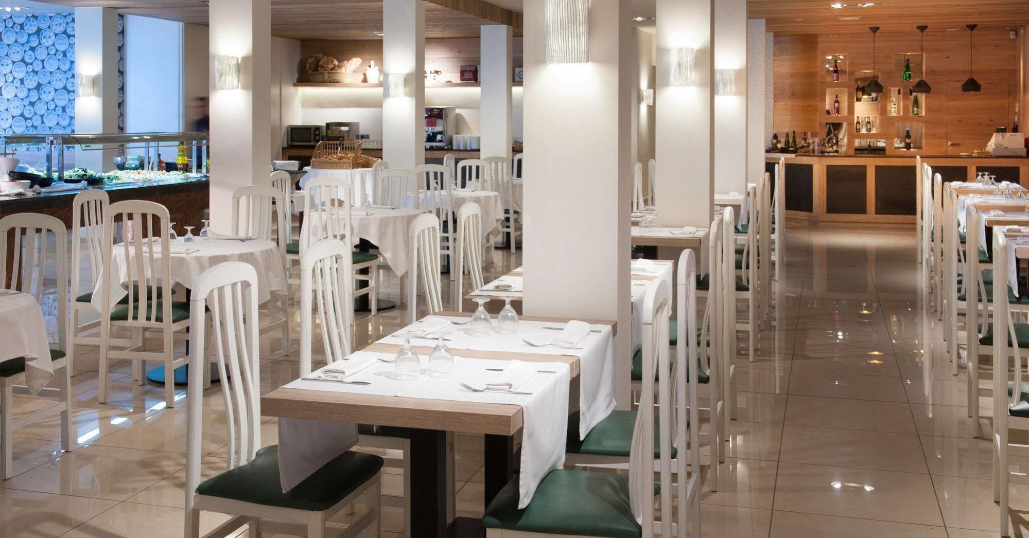 Hotel Rosa Nautica Malgrat de Mar Luaran gambar