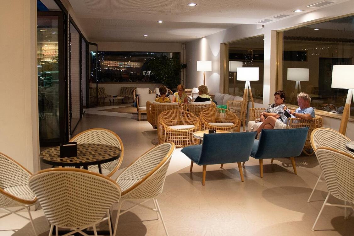 Hotel Rosa Nautica Malgrat de Mar Luaran gambar